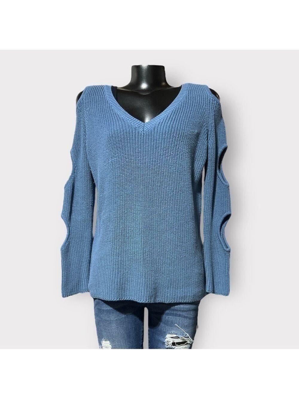 Vero Moda NEW Knit Sweater MEDIUM Arm Cutouts VNeck Soft Cozy Blue Fall Preppy